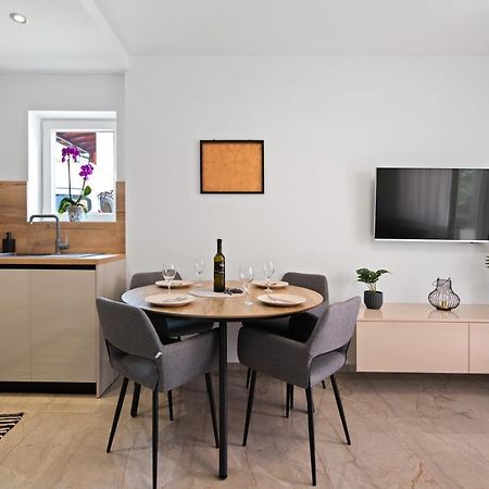 Novigrad Istria Apartment Masha מראה חיצוני תמונה