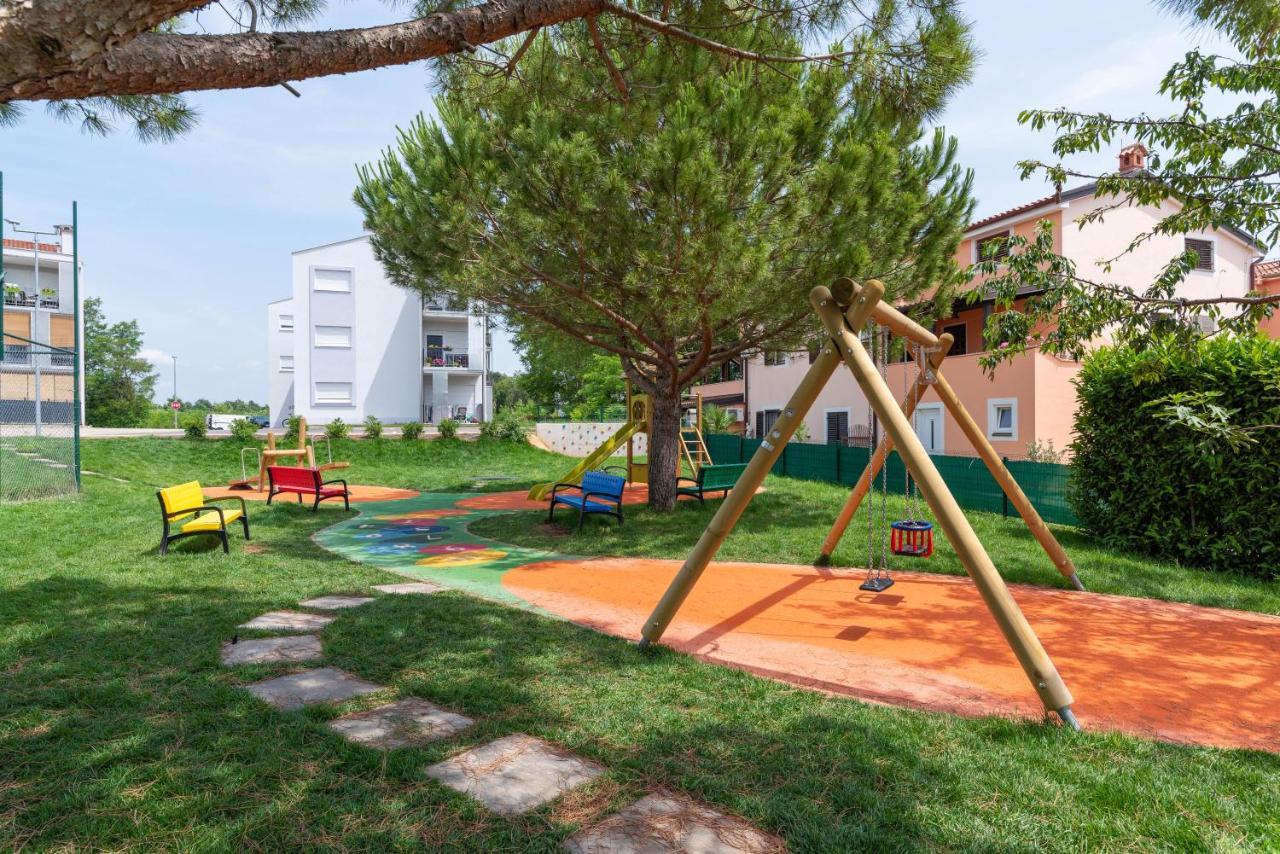 Novigrad Istria Apartment Masha מראה חיצוני תמונה