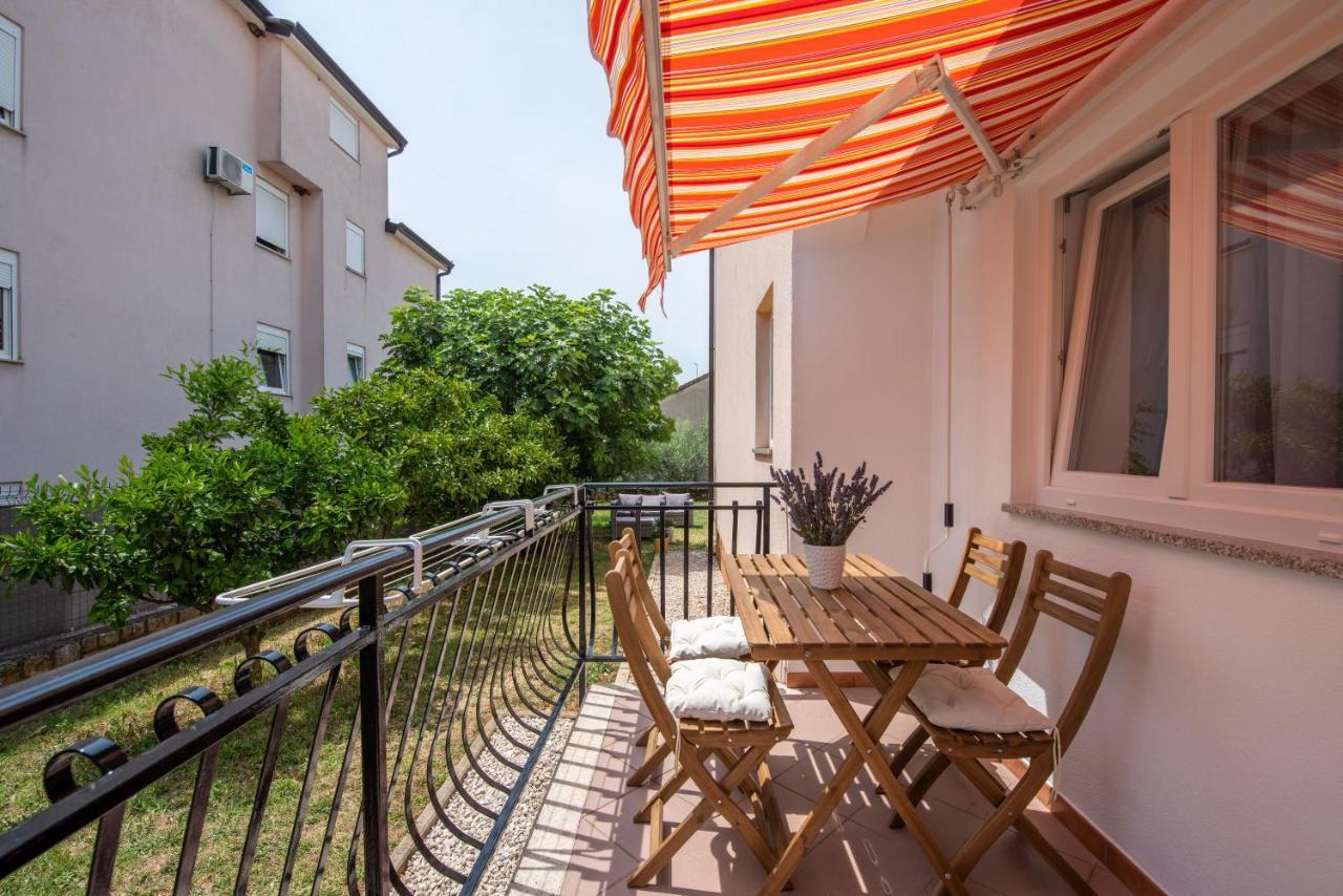 Novigrad Istria Apartment Masha מראה חיצוני תמונה