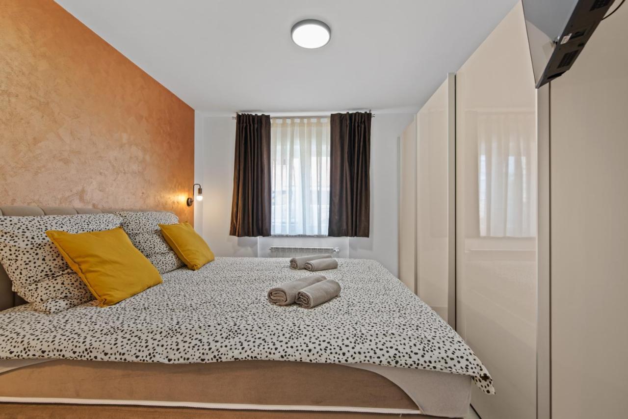 Novigrad Istria Apartment Masha מראה חיצוני תמונה